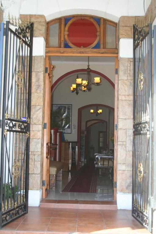 Victoria Hotel 瓦尔帕莱索 外观 照片