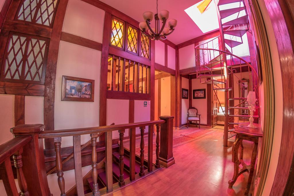 Victoria Hotel 瓦尔帕莱索 外观 照片